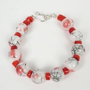 Vtg Red Floral Cherry Blossom Glass Beads Bracelet~Red Pink White Black~8"